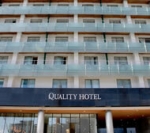 993 - Quality hotel 1